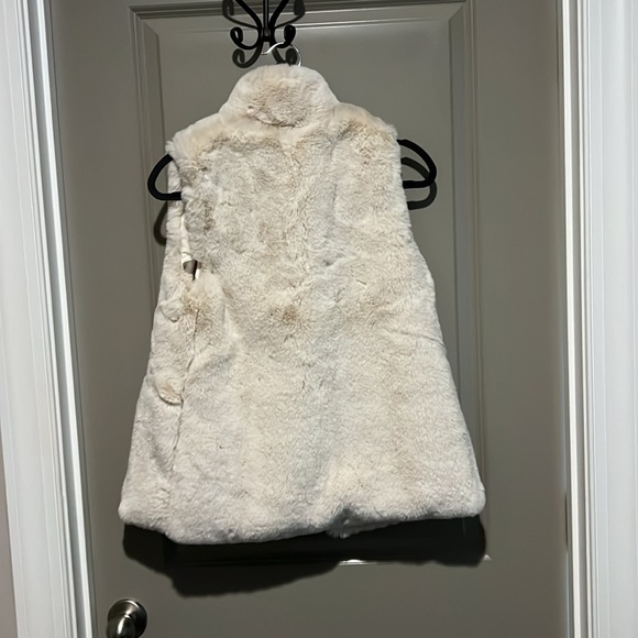 Mango Girls Fur effect Vest - Picture 10 of 10